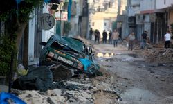 İsrail'den Cenin kentine hava saldırısı: 4 Filistinli hayatını kaybetti