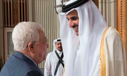 Katar Emiri Şeyh Temim, Filistin Devlet Başkanı Abbas'la bölgedeki gelişmeleri ele aldı