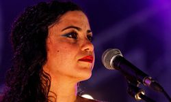 Tunuslu şarkıcı Emel Mathlouthi konserini Filistin'e adayacak