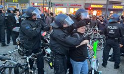 Berlin'de Filistin'e destek gösterisi yapmak isteyenlere polis izin vermedi