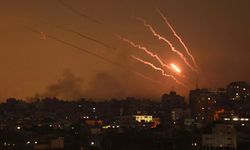 İsrail ordusu, Suriye'den roket atılmasının ardından karşılık verildiğini duyurdu