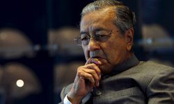 Eski Malezya Başbakanı Mahathir, ABD ve İsrail'i "yalancılıkla" suçladı
