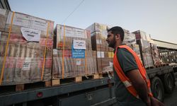 BM: Gazze'ye 21 Ekim'den bu yana giriş yapan yardım tırı sayısı 54'e ulaştı