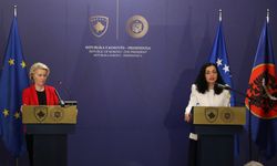 AB Komisyonu Başkanı von der Leyen, Sırbistan'ın Kosova'yı fiilen tanıması gerektiğini söyledi