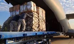 Bakan Koca: Gazze için yardım malzemeleri taşıyan 2 uçak Mısır'a ulaştı