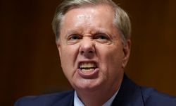 ABD'li senatör Lindsey Graham: İran'ı bombalamalıyız!