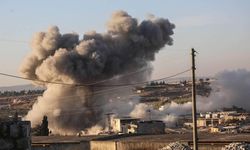 Rus savaş uçağı İdlib'teki sivil kampa saldırdı: 5 ölü, 7 yaralı