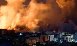 Gazze'ye, Hiroşima'ya atılanın bir buçuk katı bomba atıldı