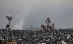 İsrail, Gazze'nin kuzeyine yoğun hava saldırısı düzenliyor