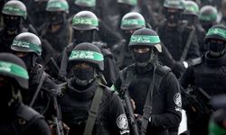 Hamas, İsrail'in saldırılarında, "ellerindeki 9 esirin" öldüğünü açıkladı