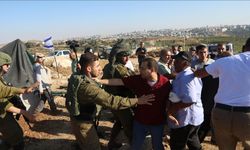 İsrailli işgalcilerden cenaze törenine müdahale: 28 Filistinli yaralandı