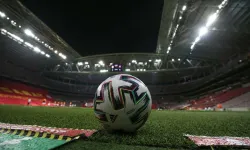 UEFA, Kosova-İsrail maçını erteledi