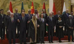 Arap ve İslam ülkeleri heyetinin Gazze için diplomatik turunun ilk durağı Pekin oldu