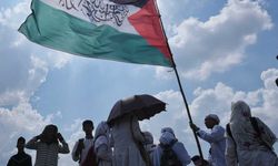 Avustralyalı öğretmenler Filistin'e destek için kefiye taktı