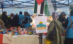 İstanbul'da Gazze için Hayır Çarşısı açıldı
