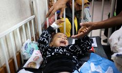 Gazzeli yetim, art arda 3 evde İsrail bombalarının hedefi oldu