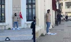 İzmir'de İsrail eylemi: İsrail bayrağını çiğneyerek intihar girişiminde bulundu