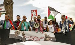 Tunus’ta İsrail ile normalleşmeyi suç sayan yasanın onaylanması için gösteri düzenlendi