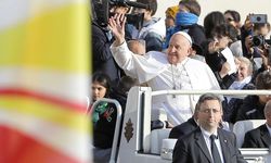 Papa Franciscus, İsrailli ve Filistinli ailelerle bir araya geldi