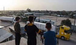 Filistin Kızılayı: İsrail ordusu Gazze'nin kuzeyine yakıt tankerinin girişini engelliyor