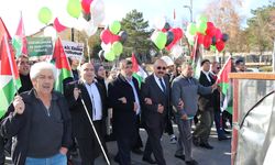 Sivas'ta engelliler Filistin için yürüdü