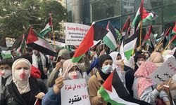 Lübnan'da İsrail'in bombaladığı Gazze'deki çocuklara destek eylemi