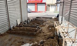 Filistinliler cenazelerini sokaklara gömmeye başladı
