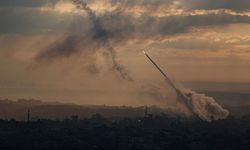 İsrail ordusu: Suriye'den atılan iki füze tespit ettik
