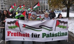 Berlin'de Filistin’e destek gösterisi