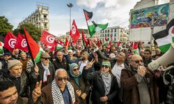 Tunus’ta İsrail’in Gazze Şeridi’ne yönelik saldırıları protesto edildi