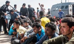AB'nin göçmenlerin geri gönderilmesi için Libyalı milislerle işbirliği yaptığı öne sürüldü