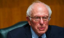 ABD'li Senatör Sanders, İsrail'in Gazze'deki insani yıkımının Senatoda görüşülmesini talep ediyor