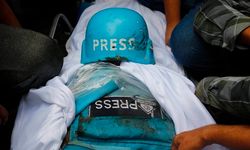İsrail, saldırılarını sürdürdüğü Gazze'de bir gazeteciyi daha öldürdü