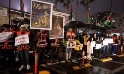 Batı Şeria'da "Gazze'de ateşkes talebiyle" gösteri düzenlendi