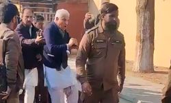 Eski Pakistan Dışişleri Bakanı Kureyşi, tekrar gözaltına alındı