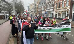 Hollanda'da çocuklar Filistin'e destek için yürüdü