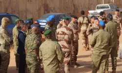 Fransız askerleri Nijer'den ayrıldı