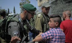 İsrail, 7 Ekim'den beri 4 bin 520 Filistinliyi gözaltına aldı
