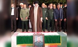 İranlı komutan Razi Musevi için Tahran’da cenaze töreni düzenlendi