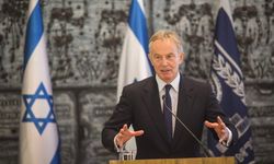 İsrail, Batı'yı Gazze'den yerinden edilenleri kabul etmeye ikna için Blair'i arabulucu yapacak