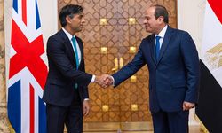 Mısır Cumhurbaşkanı ile İngiltere Başbakanı, Gazze özelinde bölgedeki gelişmeleri görüştü