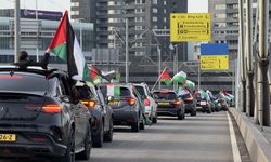 Hollanda’da araç konvoyuyla Filistin’e destek gösterisi yapıldı