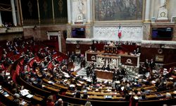 Fransa'da "siyonizm karşıtlığını suç sayan" tasarıya karşı 44 binden fazla imza toplandı