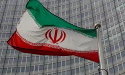 İran, "tehditleri caydırmak için yasal hakkını" kullandığını savundu