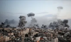 İsrail Gazze'yi bombalamaya devam ediyor: En az 56 şehit