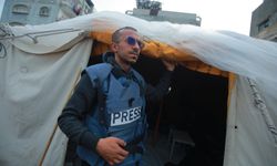 Kanser hastası Gazeteci Gazze'ye yönelik saldırıları nedeniyle tedavi olamıyor