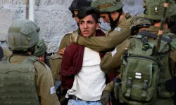 İsrail güçleri Batı Şeria'da 35 Filistinliyi gözaltına aldı