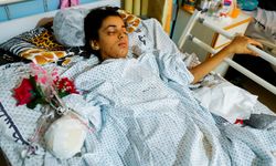 Saldırıda bacağını kaybeden Gazzeli kız: "Sınıfıma nasıl çıkacağım?"