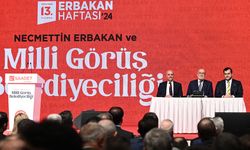 Karamollaoğlu, İstanbul'da Saadet Partisi konuşmasını yaptı