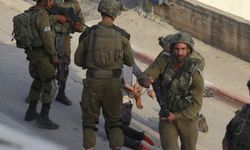 İsrail güçleri, Batı Şeria'da 20 Filistinliyi daha gözaltına aldı